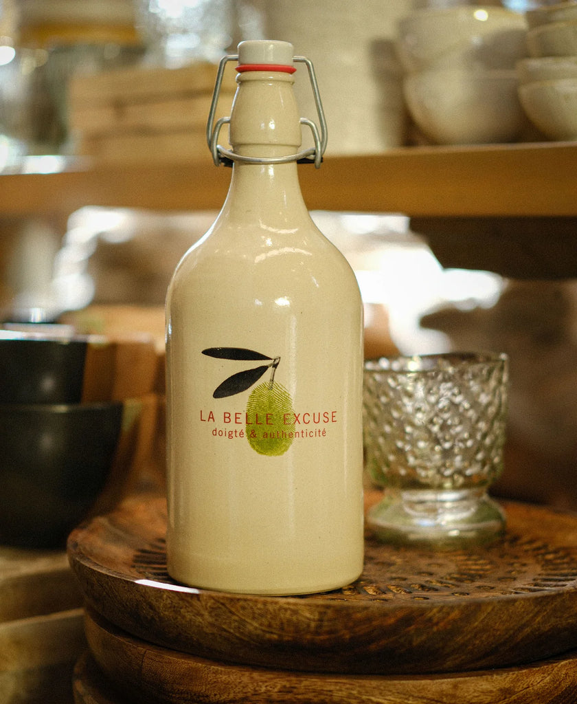 La Belle Excuse Huilier céramique, huile d'olive verte extra vierge (première pression à froid)