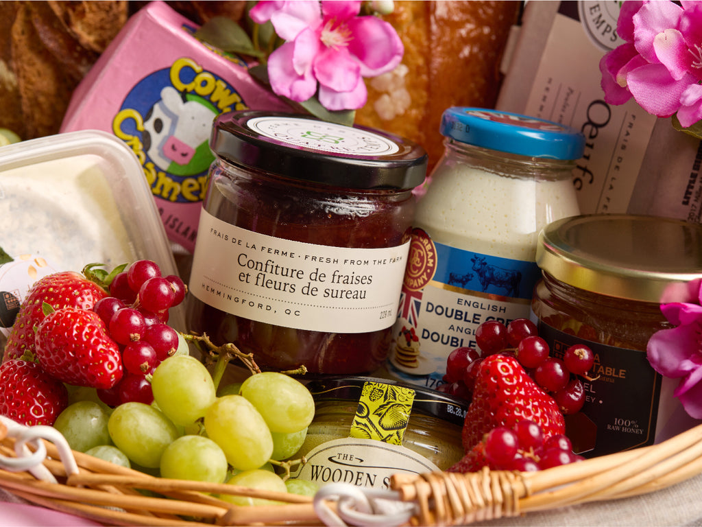 The Mother's Day Brunch Basket À la table by Hanna